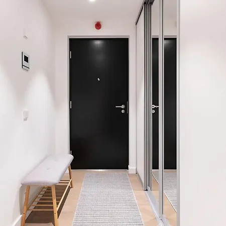 Hideaway Apartment *